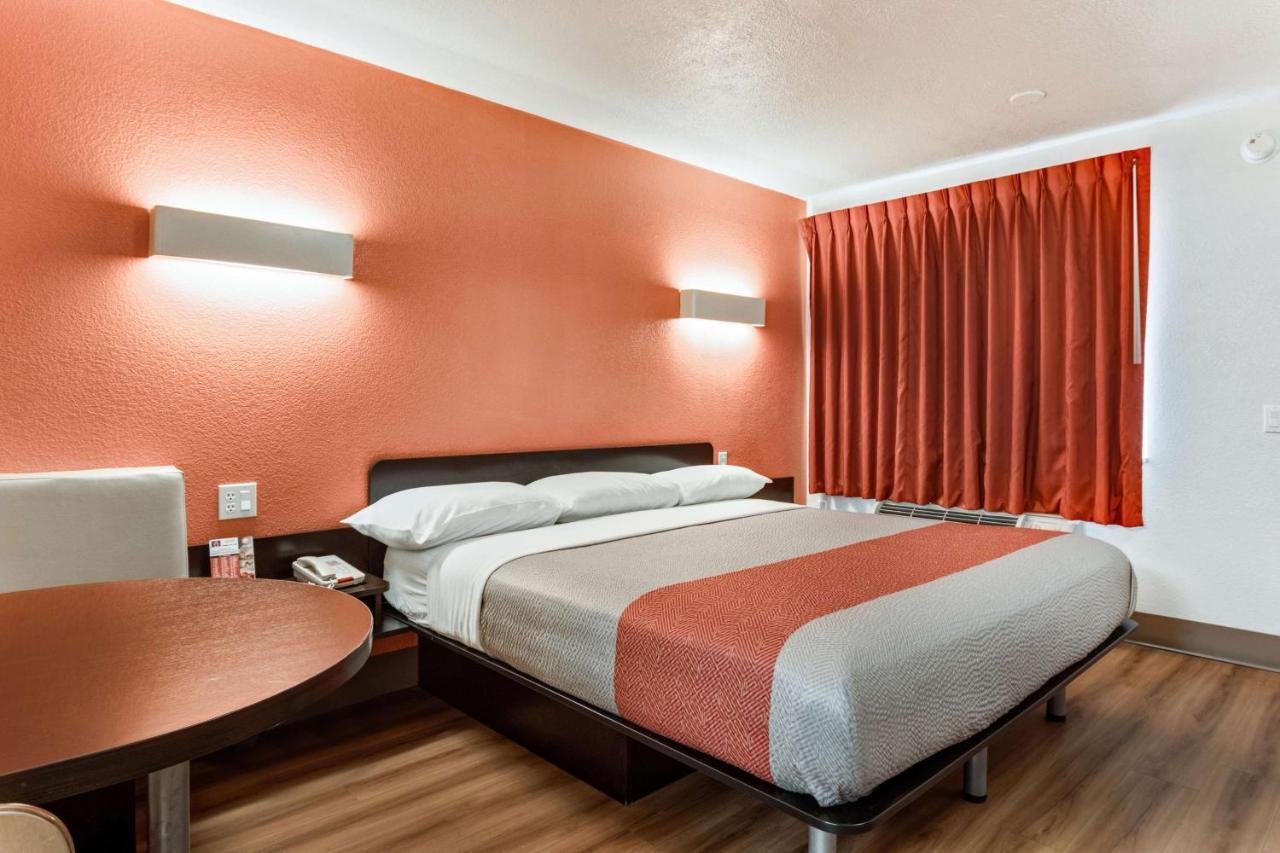Motel 6-Youngstown, Oh Екстериор снимка