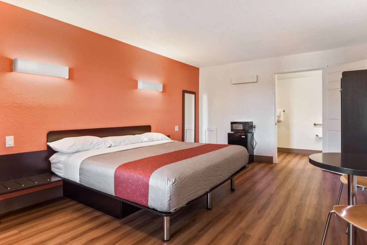 Motel 6-Youngstown, Oh Екстериор снимка